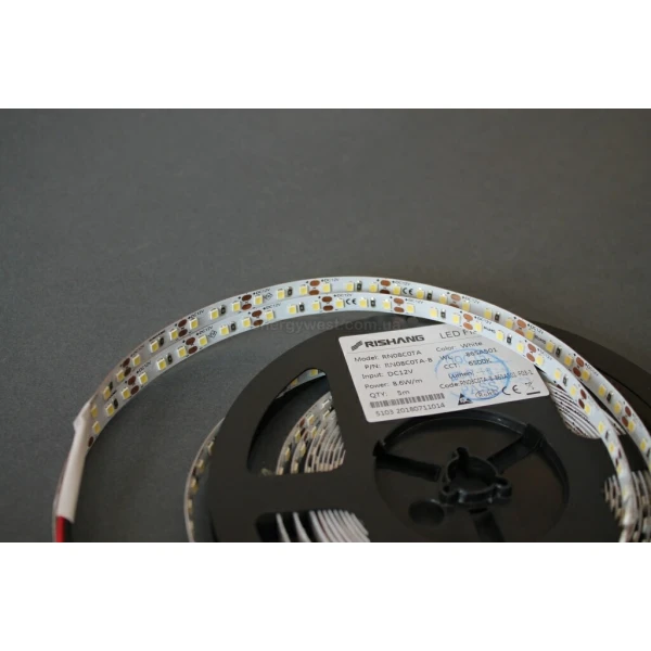 Світлодіодна стрічка 2835-120-IP33-WW-8-12 RN08C0TA-B e-pcb 2700К 7597 Rishang - Фото 5