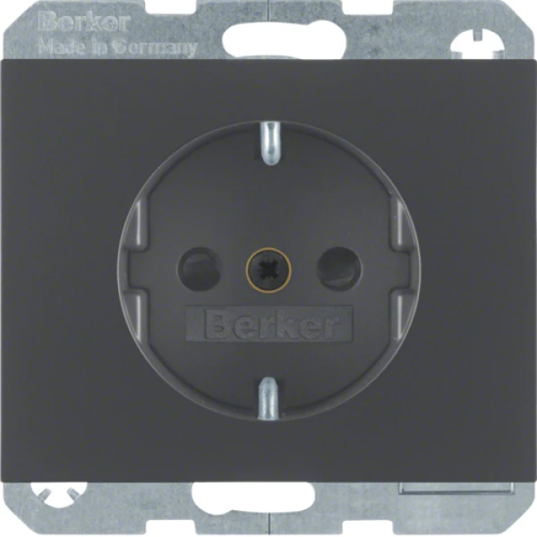 Розетка з з/к, зах.контактів, антрацит, 16А/250В K.1 Berker 47357006