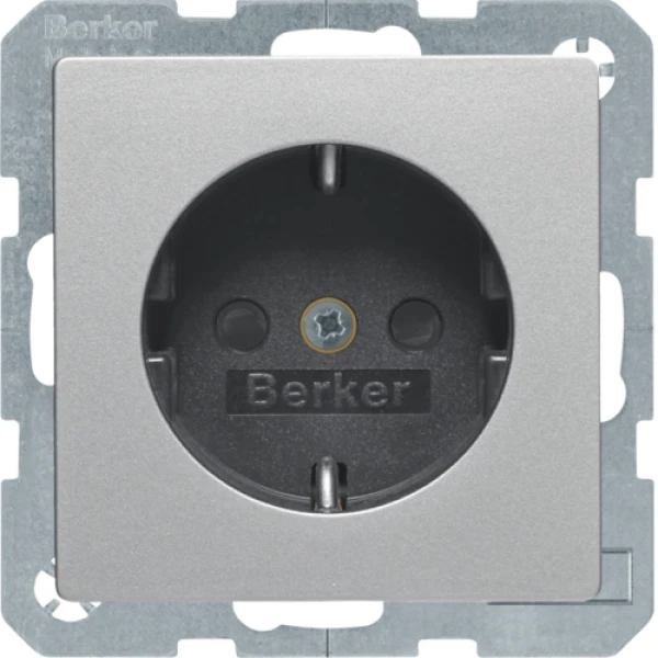 Розетка з з/к, зах.контактів, 16А/250В, алюміній, Q.x Berker 47236084