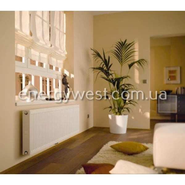 Сталевий радіатор опалення 22 тип 900*900 нижнє підключення Kermi Compact