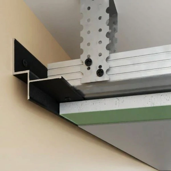 Алюмінієвий профіль тіньового шва без розсіювача чорний АПТШ-10 без розсіювача АПТШ-10 38,9*46,4 (мм) (Ціна за 1 м.п.) - Фото 1