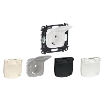 Розетка із заземленням та захисними шторками IP44 Valena Allure Legrand