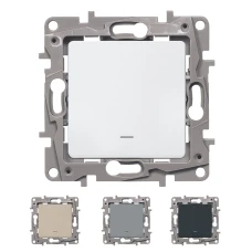 Перемикач одноклавішний з підсвіткою Etika Legrand