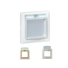 Рамка 1-місна з кришкою IP44 Valena Classic Legrand