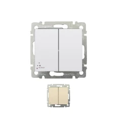 Перемикач двоклавішний IP44 Valena Classic Legrand