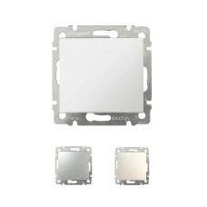 Вимикач одноклавішний Valena Classic Legrand