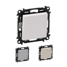 Вимикач одноклавішний Valena Life Legrand