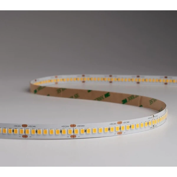 Стрічка світлодіодна Kloodi 21,6W 240LED 4000К 3000LМ IP20 24V KD2835-240-21.6W-4К-24V HE, 1м - Фото 3